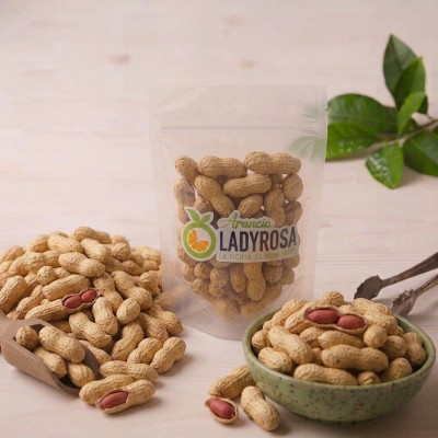 Geröstete Erdnüsse mit Schale (1 kg)